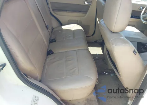 2011 Ford Escape Limited z USA, uszkodzony, nr VIN 1FMCU9EGXBKB27840